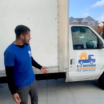 E-Z Moving & Hauling
