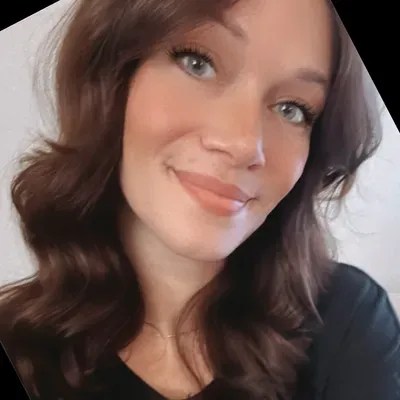 Lina Smith