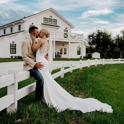 Frozen Moments Photography & Videography