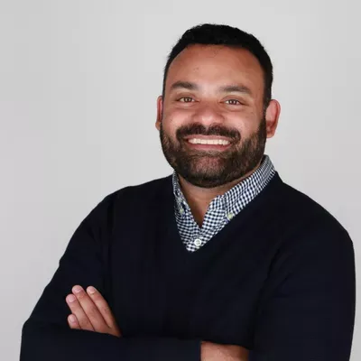 FreshSolutions: Marketing, Sales, Technology