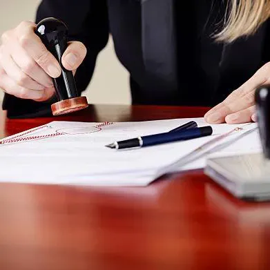 Notary and business services