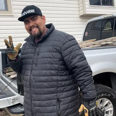 Erik Rangel & Crew Junk Removal