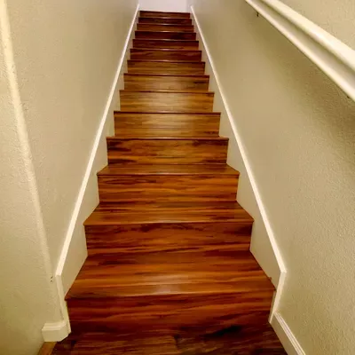 DG FLOORING INC