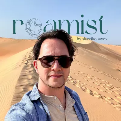 Roamist by Slaveiko Savov