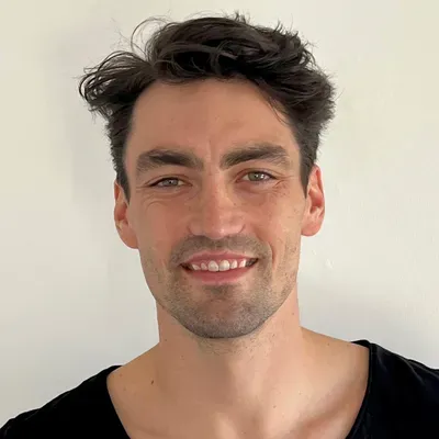 Kyle Austin Bartending