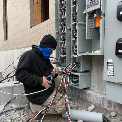 Queiroz Construction & Electric