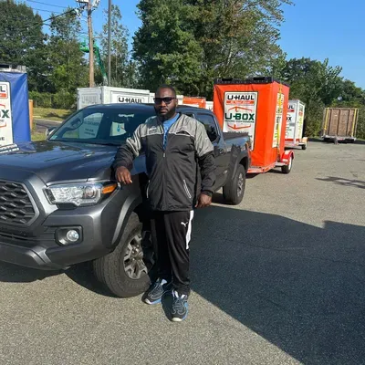 Royalty moving &junk removal