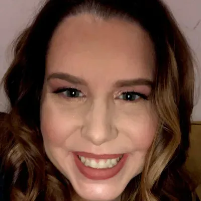 Stephanie P Main