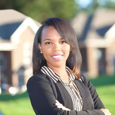 Laquisha Bridges Real Estate Service