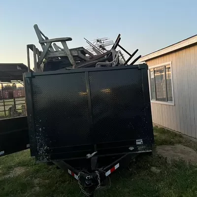 Junior’s Junk Removal