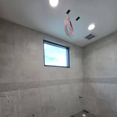 Chris tile