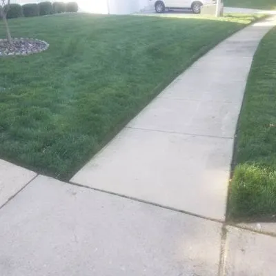 Gonzalez Lawn  mowing
