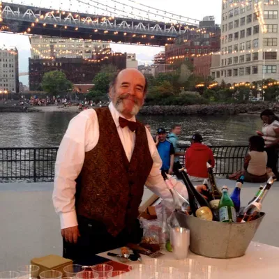Daniel Easton Deluxe Bartending Services