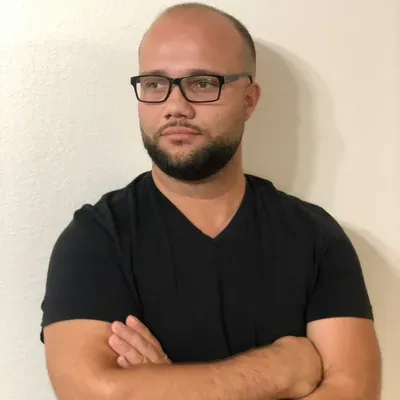 Four Seasons Construction Services Llc