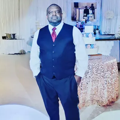 Rocharder Entertainment LLC (Dj Service)  DJ T-Roc