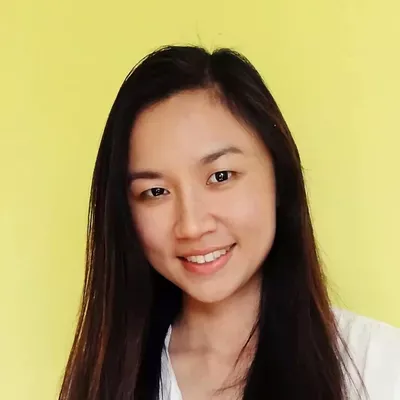 Piano Lessons with Shien Yuin