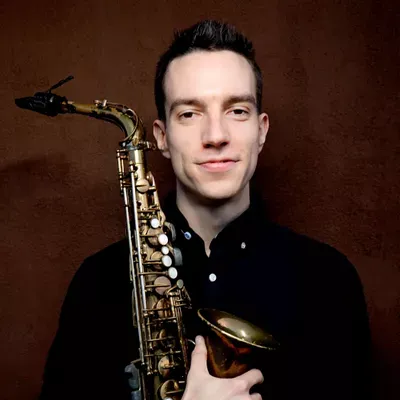 Max Bessesen Music Entertainment