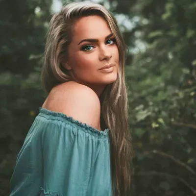 Makeup by Nicole