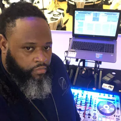 SHADEETREE SOUNDZ LLC