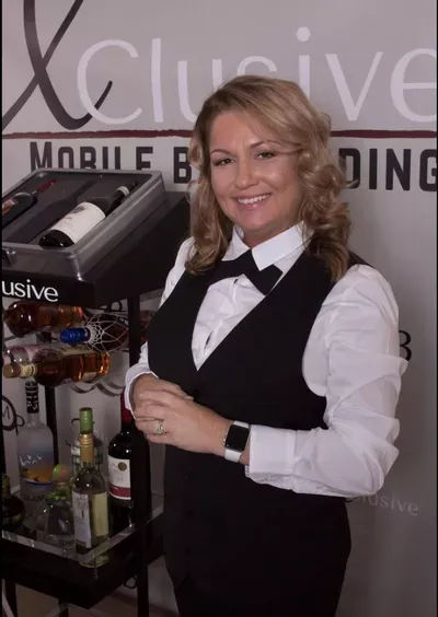 Xclusive Mobile Bartending & waitstaff