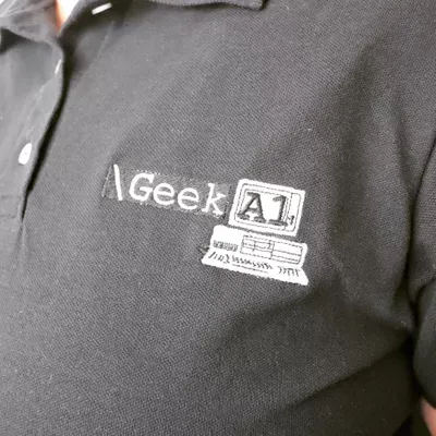 Geeka1, Emmanuel Estrada