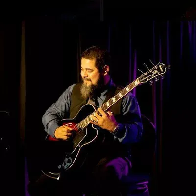 Jaime Varela (Guitarist / Musician)
