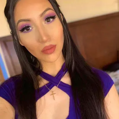 Makeup, Painting and Cleaning by Nikole