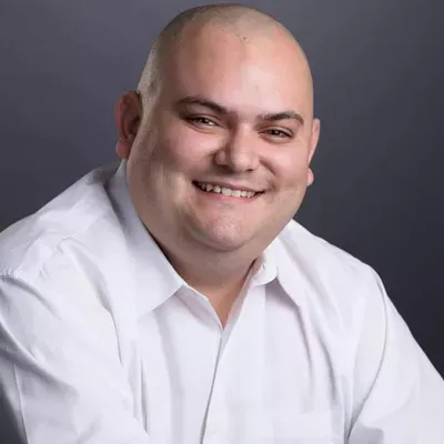 DJ Benny Contreras