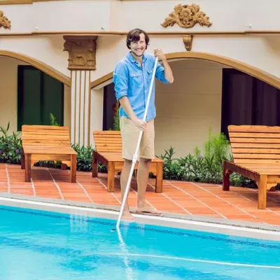 iQ Pools and Spas