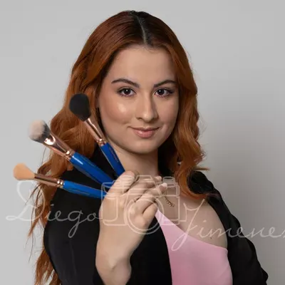 Valentina López Pro MUA