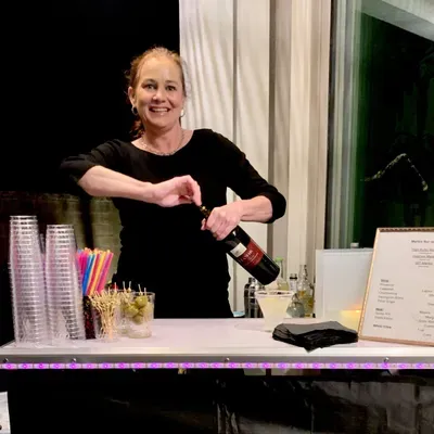 Upscale Craft Cocktail Bartender Jenn Bowman