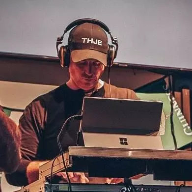DJ SLMBRS