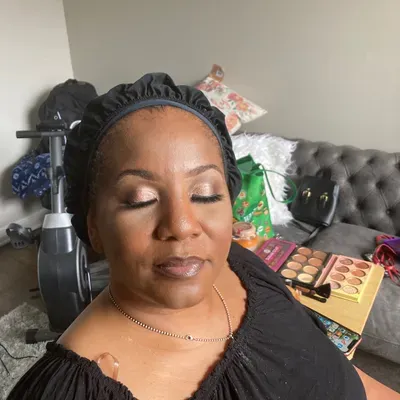 Chrissy’s Beauty Bar