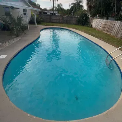 ?BUBBA BOY POOL SERVICE ?