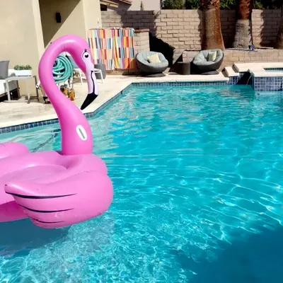 Pools Services Izabel