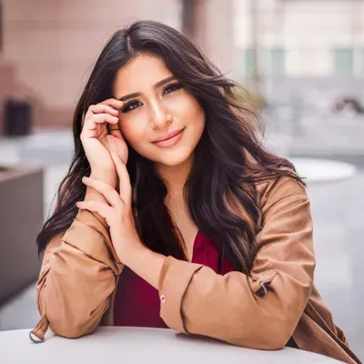 Ammi Flores Makeup Artist