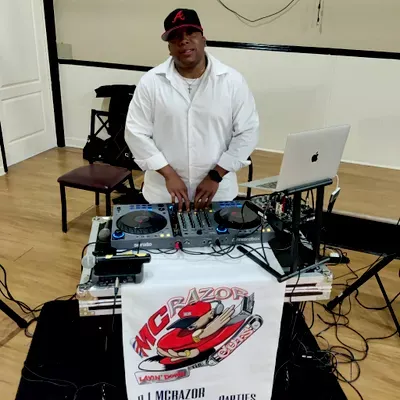 DJ MCRAZOR
