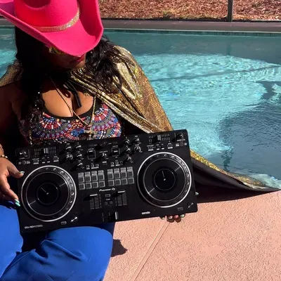 DJ 12 STACK$