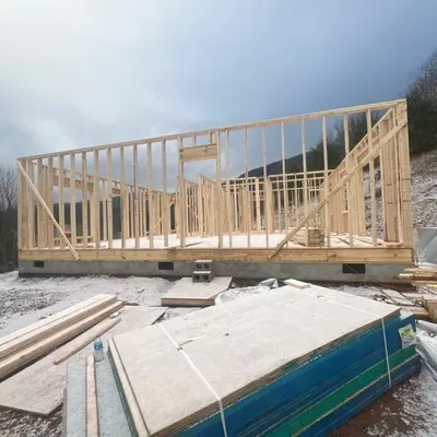 E.Z. CONSTRUCTION LLC
