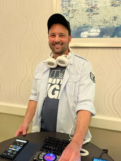 DJ DK