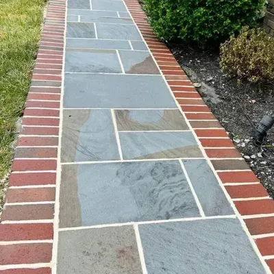 Tito  construction