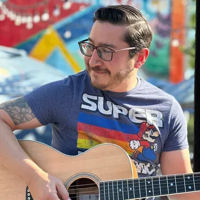 Carlos Guitarlos