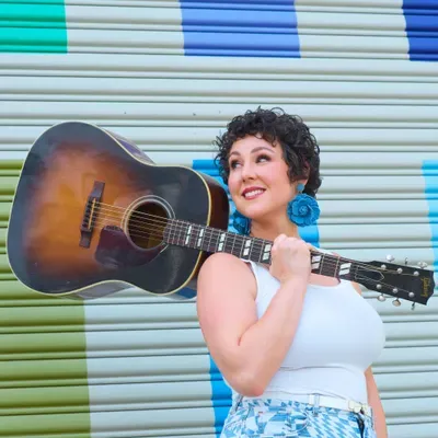 Lauren Carder Fox- Musician & Singer