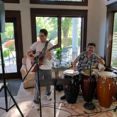 Strummin&Drummin - Dynamic Duos
