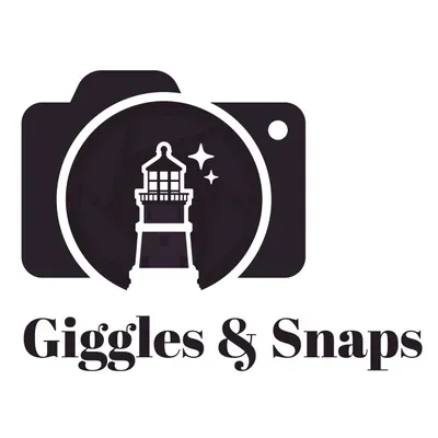 Giggles & Snaps