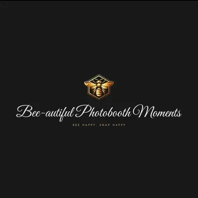 Bee-autiful Photobooth Moments