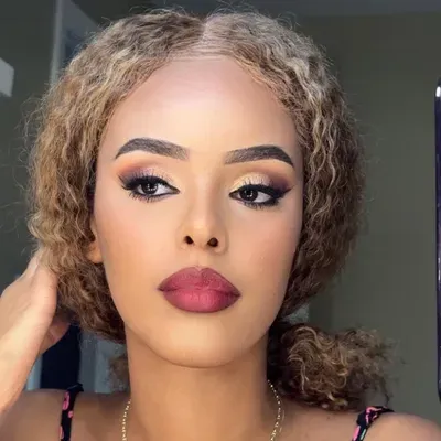 Hani Makeup artist