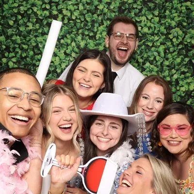 The Moment Photobooth Company