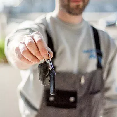 24 Hour Lock & Key