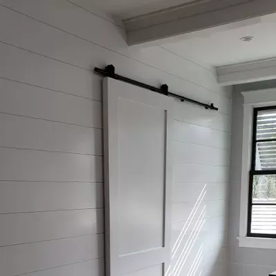 HC Crown Molding